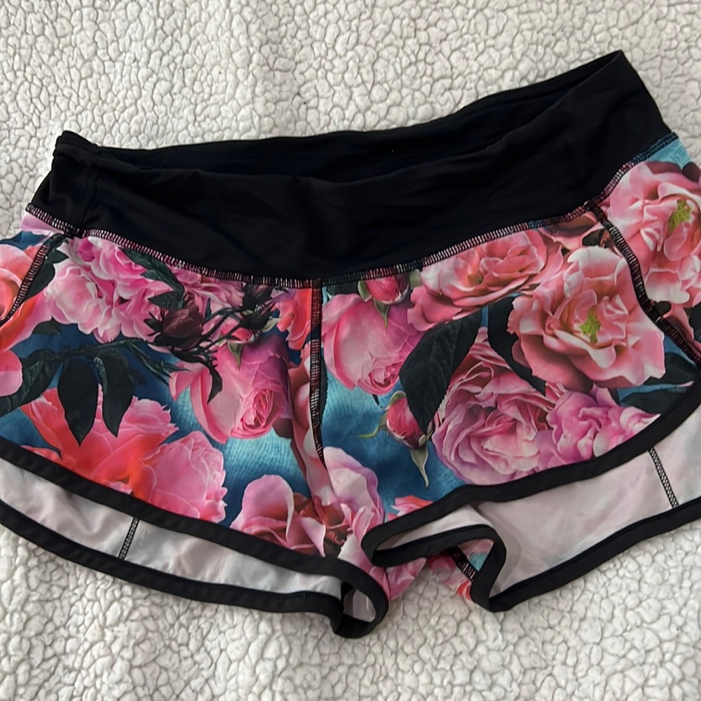 Lululemon speed up shorts